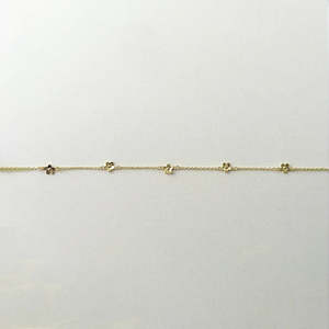 Jewellery: DAISY CHAIN BRACELET - Gold