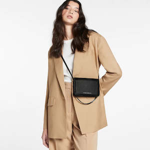 Accessories: SHE BURNS - Black