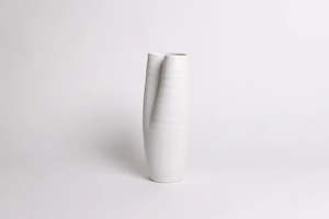 Vases: Vault Vase