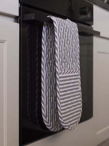 Classic stripe oven glove - Olive/White