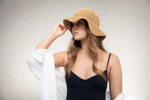Womenswear: SO RELAXED - NATURAL
