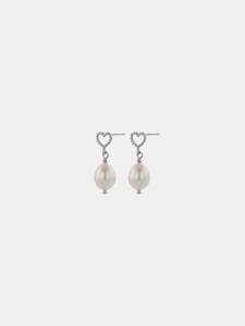 Jewellery: Pearly Dotty Love Studs - Silver