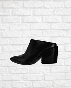 Helmut Lang Collectibles Revamped: Helmut Lang Leather Schist Mule