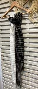 Accessories: Gridlock Scarf