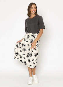 Arrow Tee - Charcoal