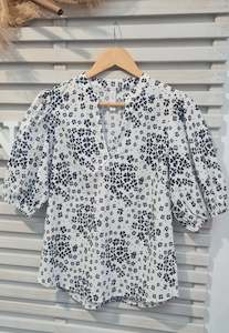 Billie The Label: Vacation Top - Petal Shadow