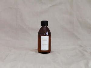 Kingdom: Kingdom Diffuser Refill - Lychee & Black Orchid