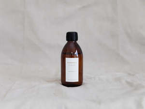 Kingdom: Kingdom Diffuser Refill - Vetiver & Ivy