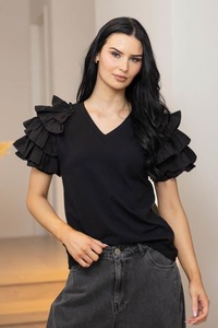 Tees: Penelope T-Shirt - Black