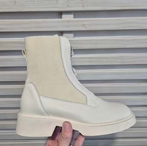 Minx: Minx Ollie - Ivory