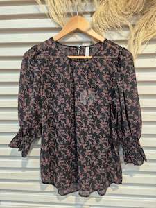 Magnificent Top - Azalea