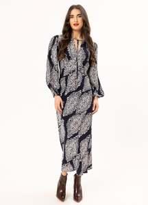 Elegant Dress - Navy Whisper