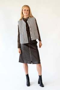 Lollys Laundry: Cairo Quilted Vest - Black Stripe
