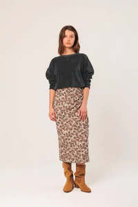 Indi Cold: Pleat Skirt - Beige