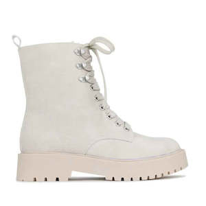 Los Cabos: LOS CABOS RAINE IVORY