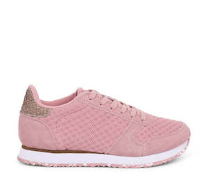 Woden: WODEN YDUN SUEDE MESH II - SOFT PINK