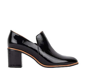 Court Shoes: BRESLEY SOLO BLACK PATENT