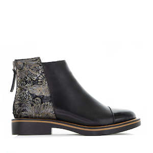 BRESLEY DUCKLING BLACK MUGHAL