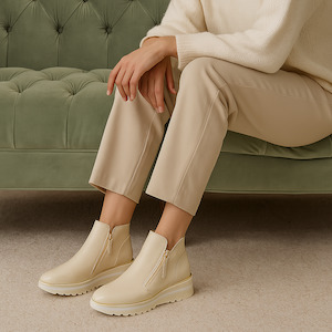 Featured Collection: DJANGO & JULIETTE EVOL MILK