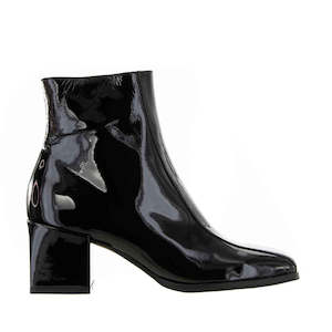 Work Shoes: DJANGO & JULIETTE WYNSTON BLACK PATENT