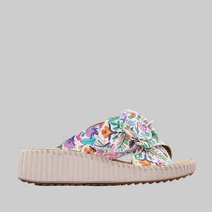 Slides: CABELLO TORCH FLORAL