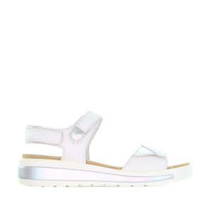 Slides: ZIERA GEELEY WHITE SILVER