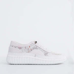 Lifestyle Sneakers: CABELLO BOOST WHITE