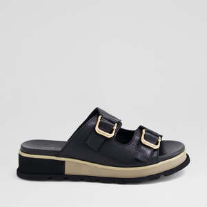 Slide: DJANGO & JULIETTE CHABLIS BLACK