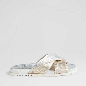 Slide: DJANGO & JULIETTE TOYCE SILVER PALE GOLD