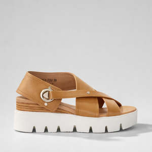 DJANGO & JULIETTE ROSALYN DK TAN