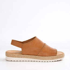 Django Juliette: DJANGO & JULIETTE STAINS DK TAN