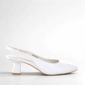 DJANGO & JULIETTE DOMINA WHITE