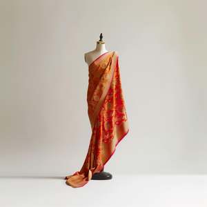 Saris And Lenghas Example: Example product