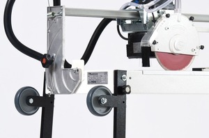Products: Bolt Wet Saw 150cm
