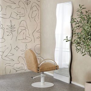 Products: Wiggle Salon Mirror