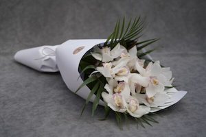 Florist Choice Seasonal – village blooms