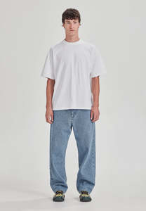 Bottoms Mens: RELAXED JEAN, MID BLUE RINSE