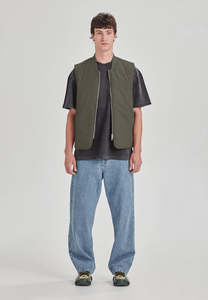 Outerwear Mens: PADDED VEST, OLIVE