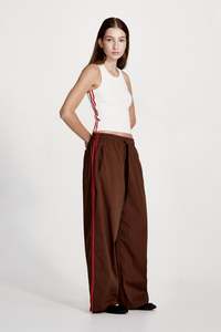 FINE RIB RACER BACK, WHITE WITH RED STRIPE