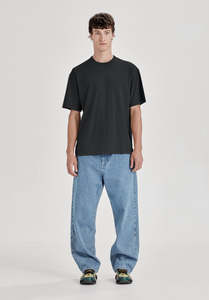 MENS RELAXED TEE, BLACK (available in Packs)