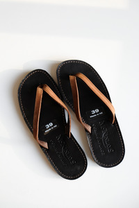 Mckinlays x Commonplace Boundary Sandal - Cedar