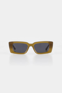Eyewear: Goldie | Dijon