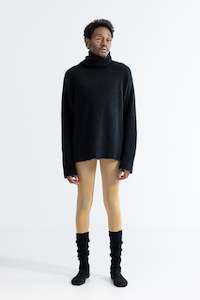 Knitwear: U Uni Turtle | Black
