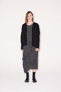 Knitwear: Contradict Cardi | Black