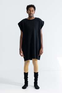 Products: U Vest | Black