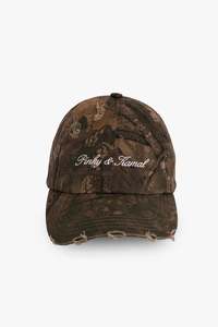 Accessories: Pinky and Kamal Curved Cap | Distressed Camo