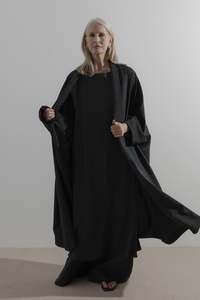 Throw Coat | Black
