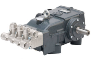 Annovi Reverberi water blaster pump 600 bar (8700 psi) 30 lpm 1000 rpm RTP30.600