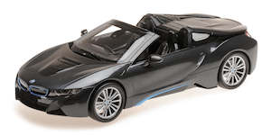 Minichamps 1 18th Scale: Minichamps 155027030 BMW i8 Roadster 2018