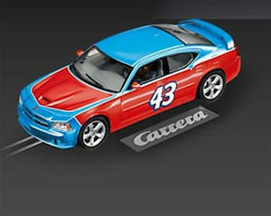 Carrera: Carrera Evo Dodge Charger SRT8 Petty Racing